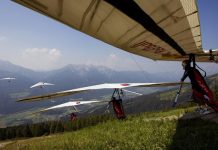 Corinna Schwiegershausen - hang gliding action