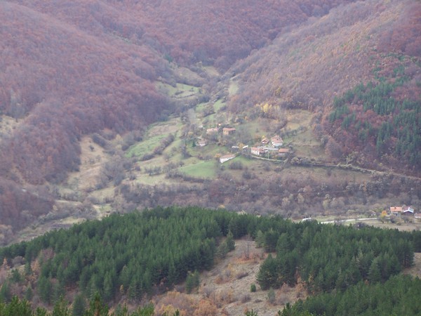 Закътани махали в планината