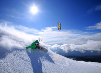 Сноукайтинг - Chastagnol Guillaume riding on the Etna