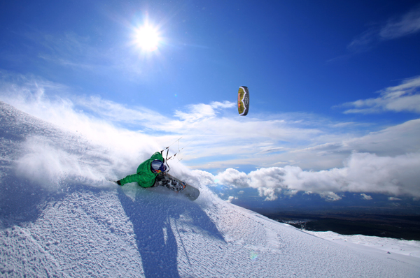 Сноукайтинг - Chastagnol Guillaume riding on the Etna