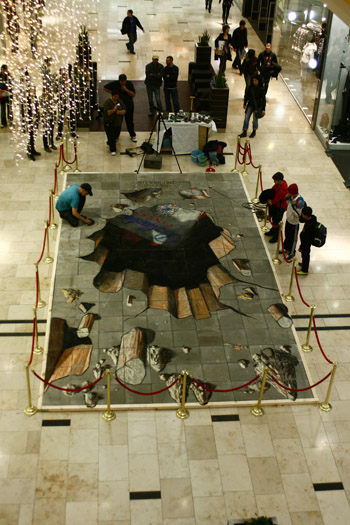 Джулиан Бийвър в България