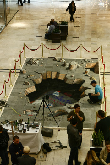 Джулиан Бийвър в България