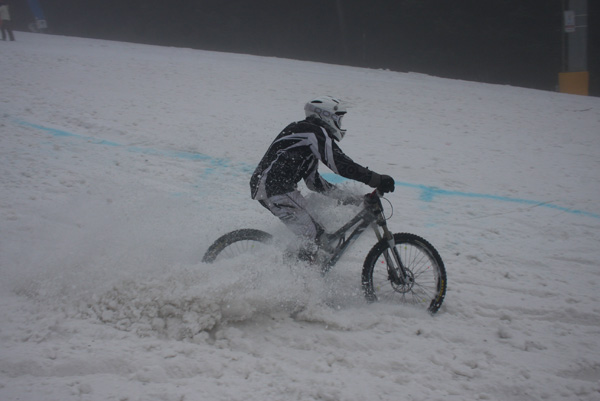 Боровец Winter Bike Duel 2011