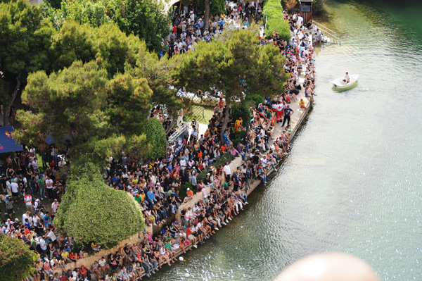 Red Bull Cliff Diving World Series 2011, Атина