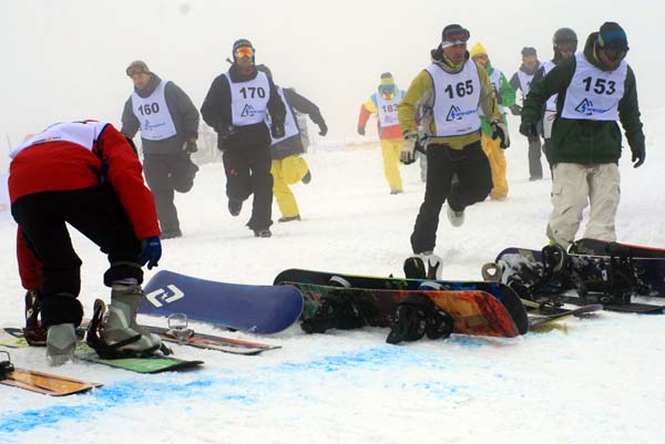 Чепелареада 2013 - различното ски и сноуборд състезание - зимен многобой