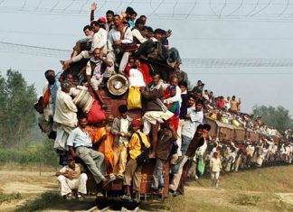 Индийски влак
