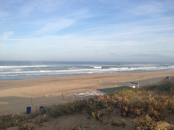 Les Culs Nus Beach-Hossegor.