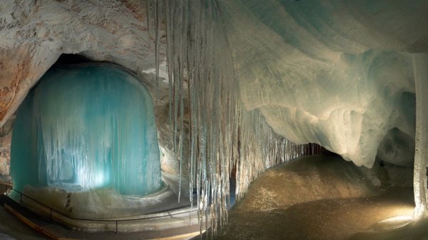 Ледените пещери, Австрия