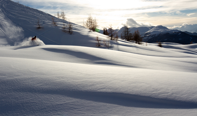 ange_XT_120_Skiing_Victor_Troyanov