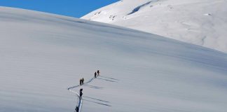 Следи - Курсове по придвижване със ски в планината