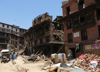 Вторичен трус: Бедствие в Непал