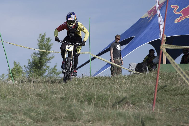 Филип Полк стартира по трасето. Фотограф: Константин Тръпчев, Red Bull JOURNEYversity