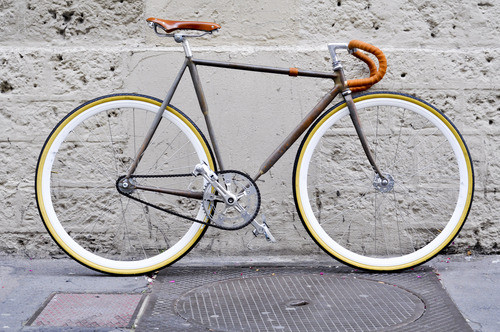 Fixed gear bike