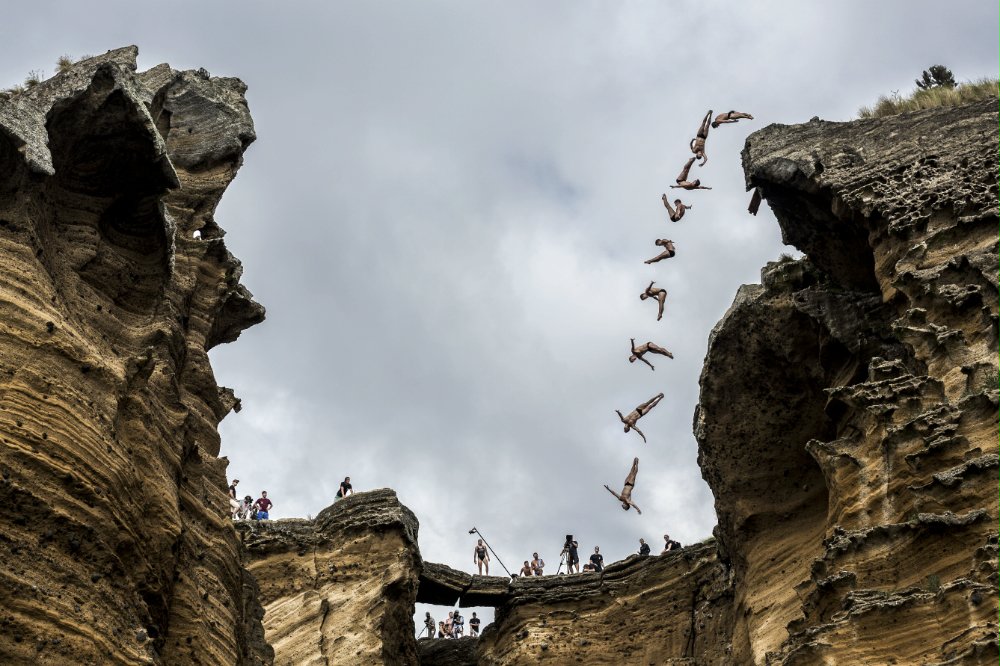 Steven LoBue. Снимка: Red Bull Cliff Diving