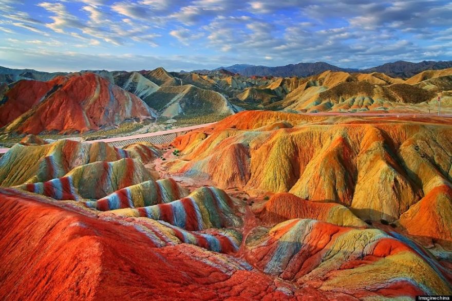 The Rainbow mountain, Китай