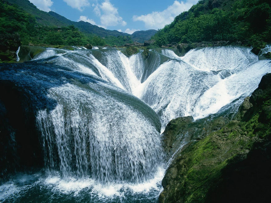 Водопадът Yinlianzhuitan, Китай