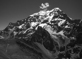 Аконкагуа (6962 м). Снимка: rainbowsummits