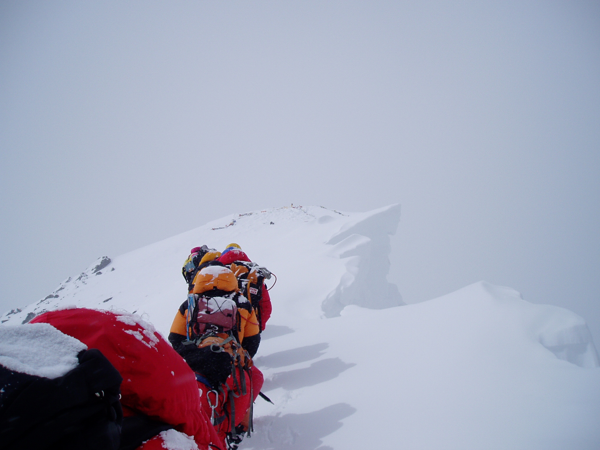 Изкачване на Еверест