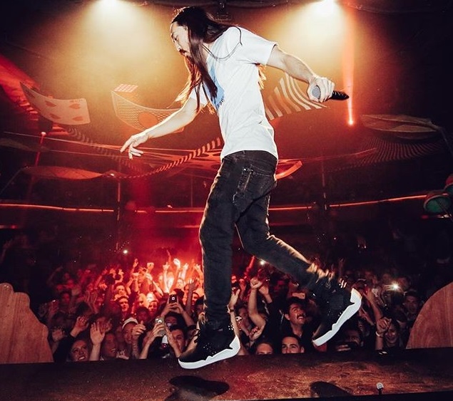 DJ Steve Aoki