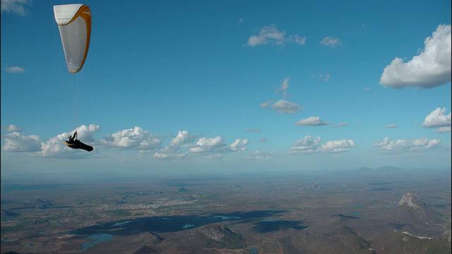 Quixada Paragliding