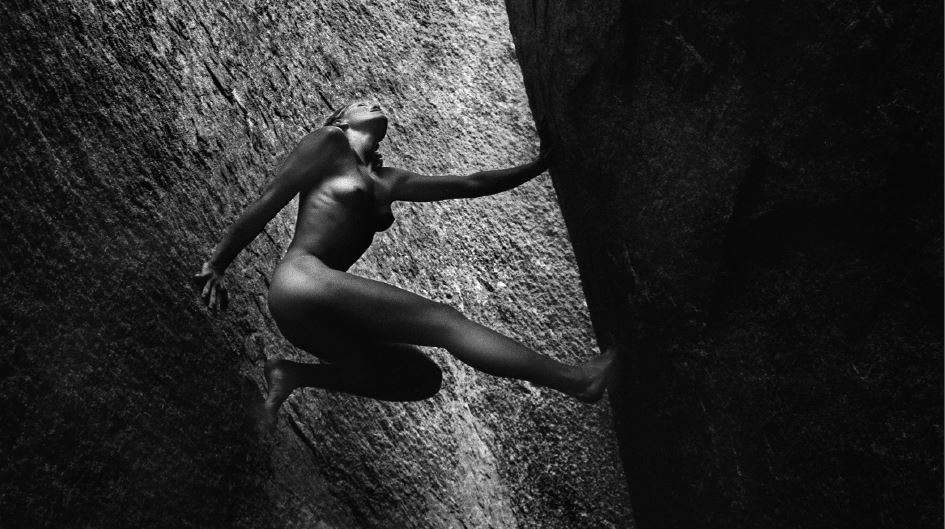 Зима 2015, Stone Nudes