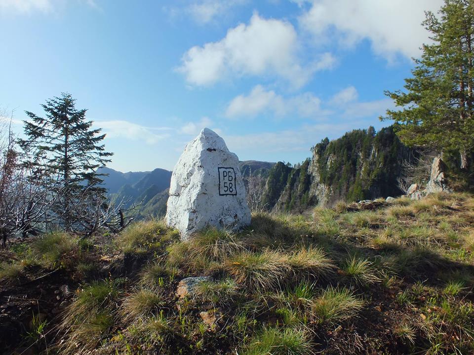 1500 км по сухоземните граници на България