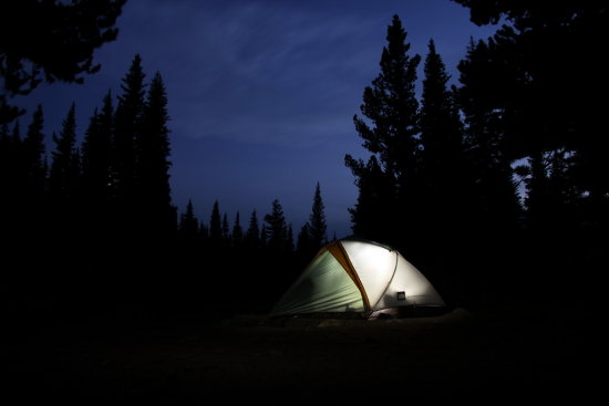 Палатка, нощ