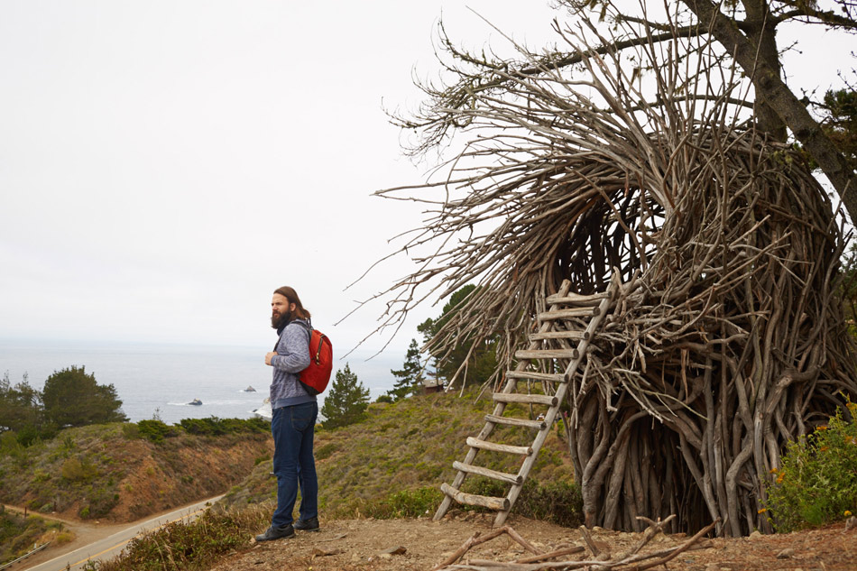 camping human nest treebones