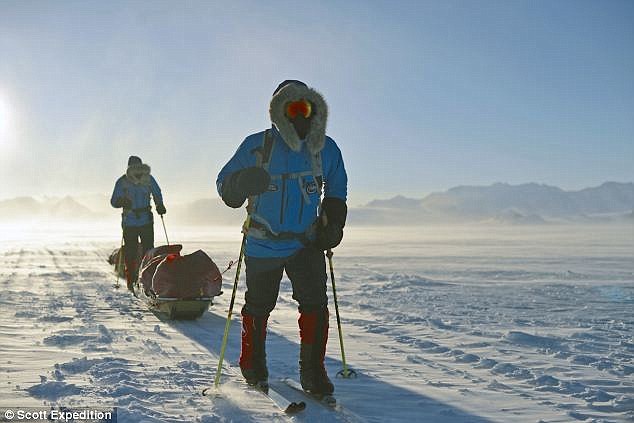 Да обиколиш Южния полюс пеша за 108 дни