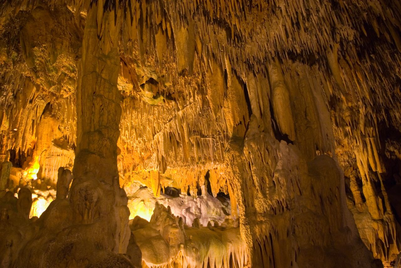 Пещерата Дамлаташ