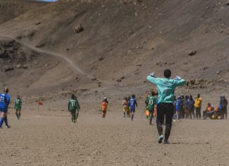 Футболен мач на КилиманджароФутболен мач на Килиманджаро