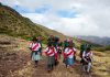 Първите жени високопланински носачи в Перу