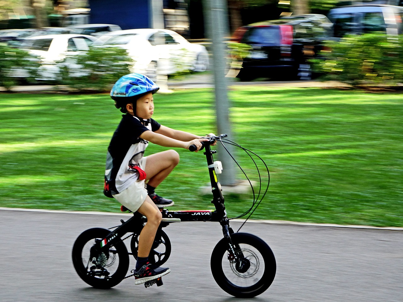 Да научим детето да кара колело