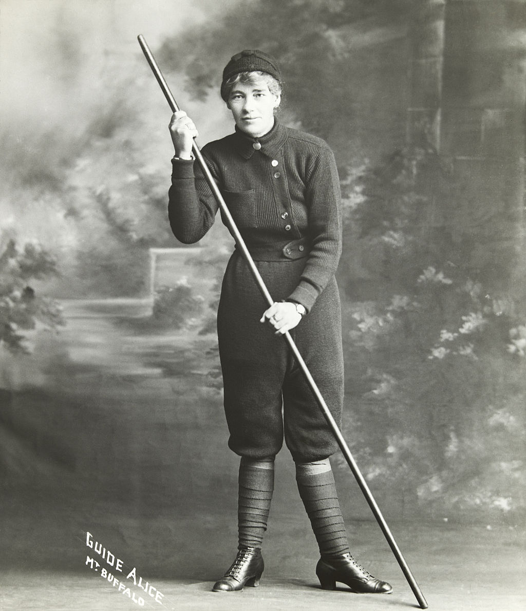 Guide_Alice_Manfield_-_Guide_Alice,_Mt_Buffalo,_c1900-30,_SLV