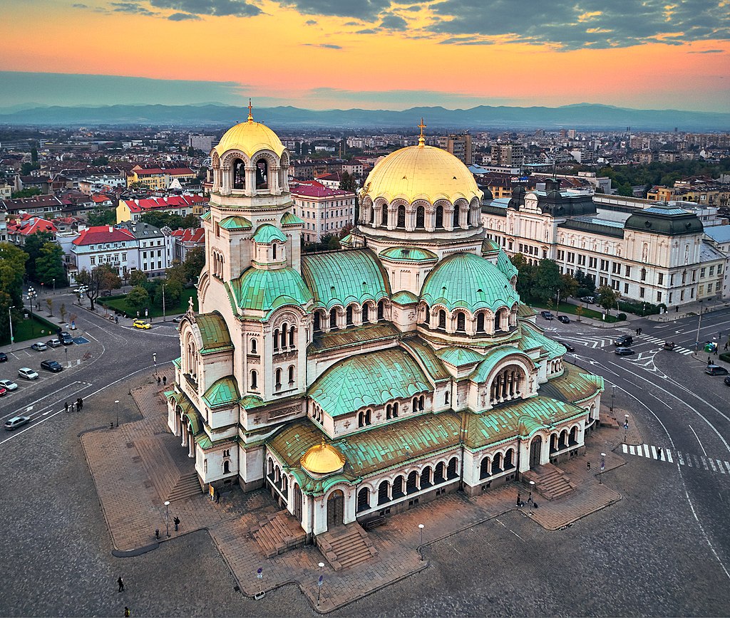 Храм-паметник "Св. Александър Невски"