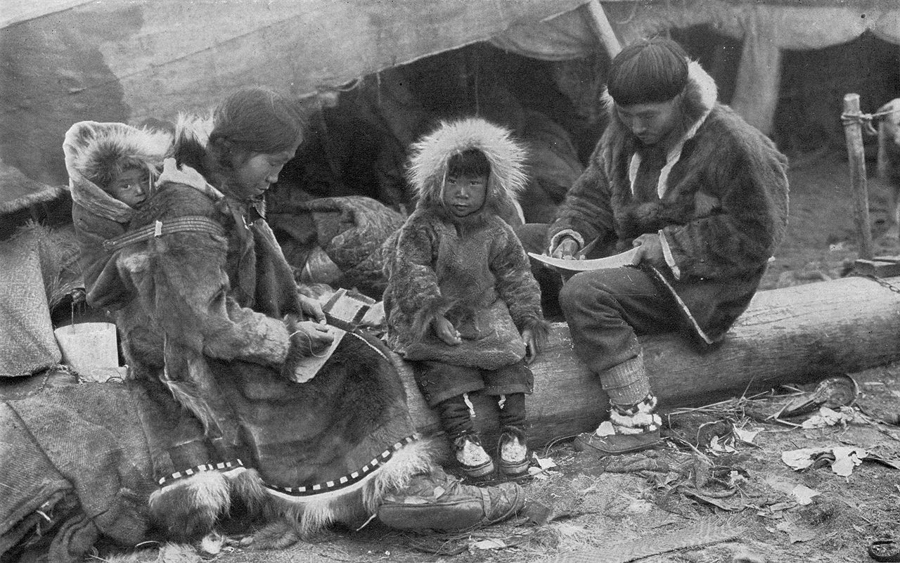 Инуитско семейство от 1917 г. 