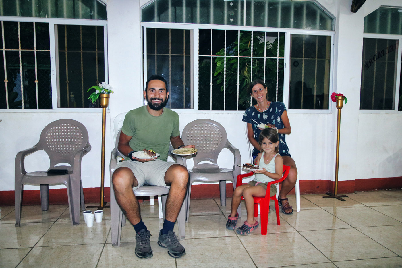 Семейство Нашеви в Коста Рика