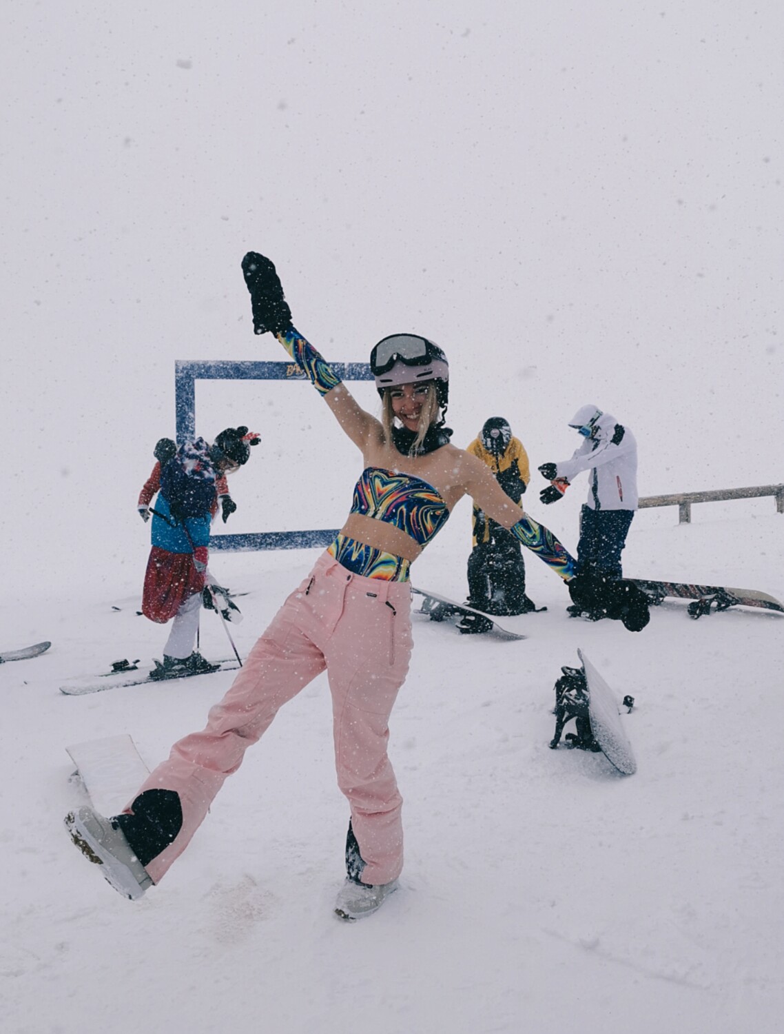 Лора Тенева от Snowboarding GIRLS Bansko 