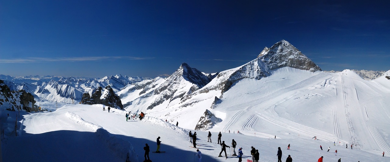 Ски лагер на ледника Hintertux