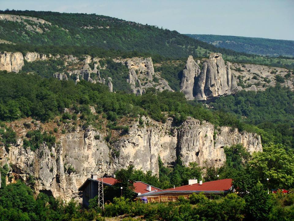 Национален пещерен дом - Карлуково