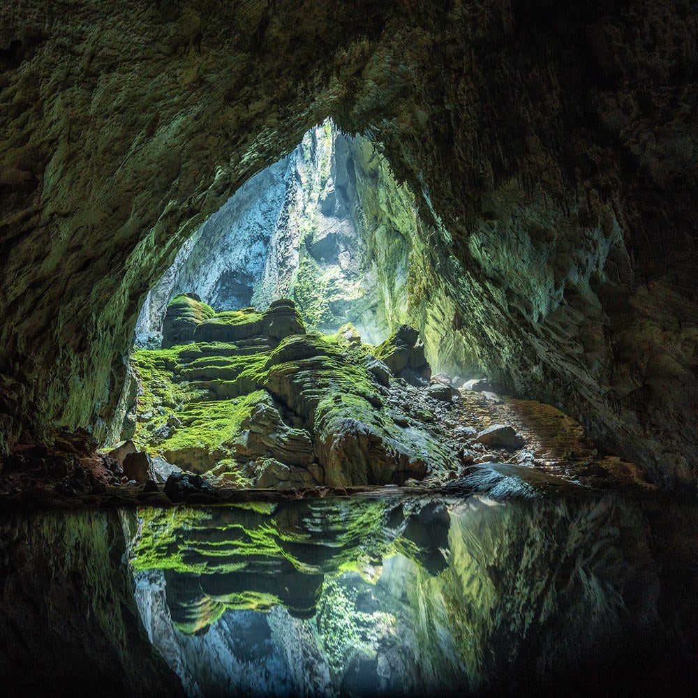 Най-голямата пещера в света Ханг Сон Донг (Шондонг)