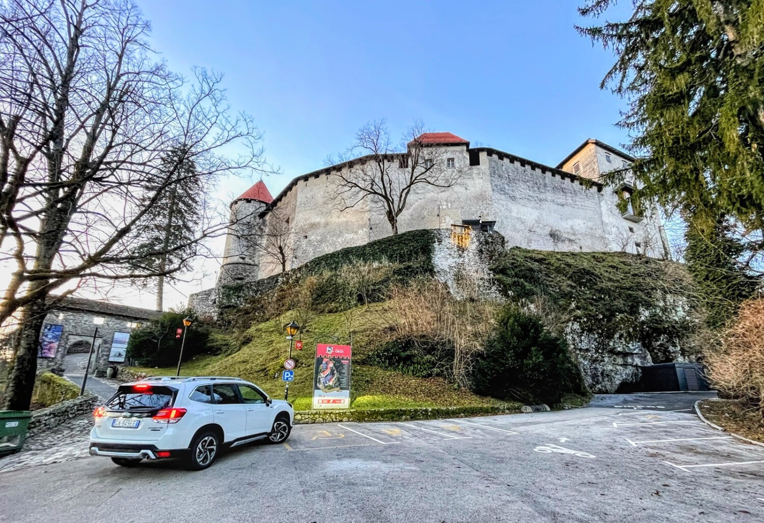 Опознаване на Юлийските Алпи през зимата със Subaru Forester