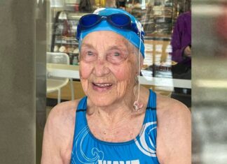 Бети Брюсел: 99-годишна канадска плувкиня подобри три световни рекорда в състезание за ветерани