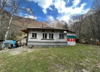 Хижа "Балкански рози"