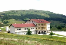 Хижа "Христо Смирненски"