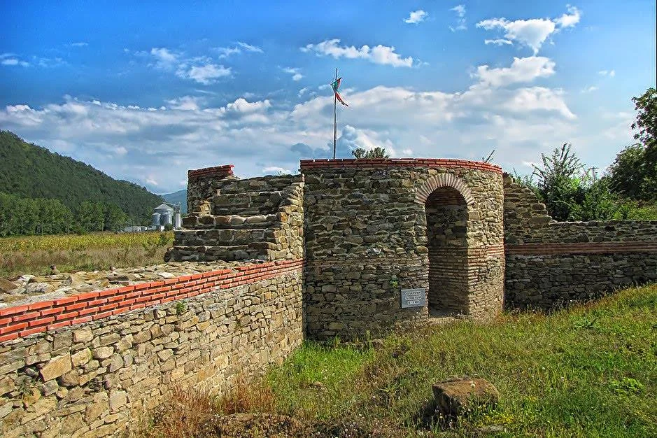 Крепост Состра