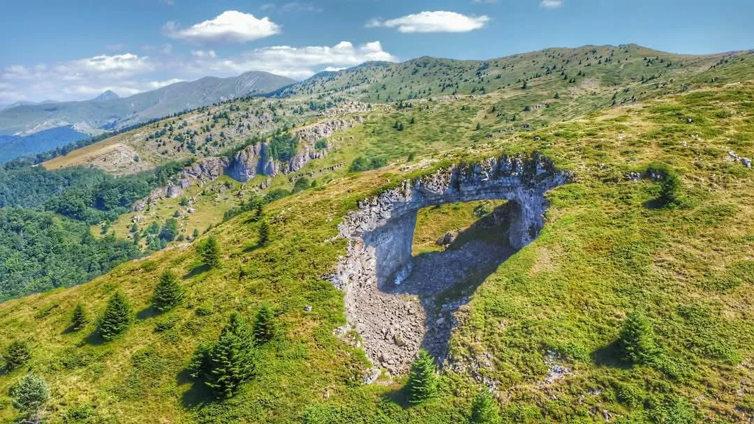 Крали Маркова дупка 