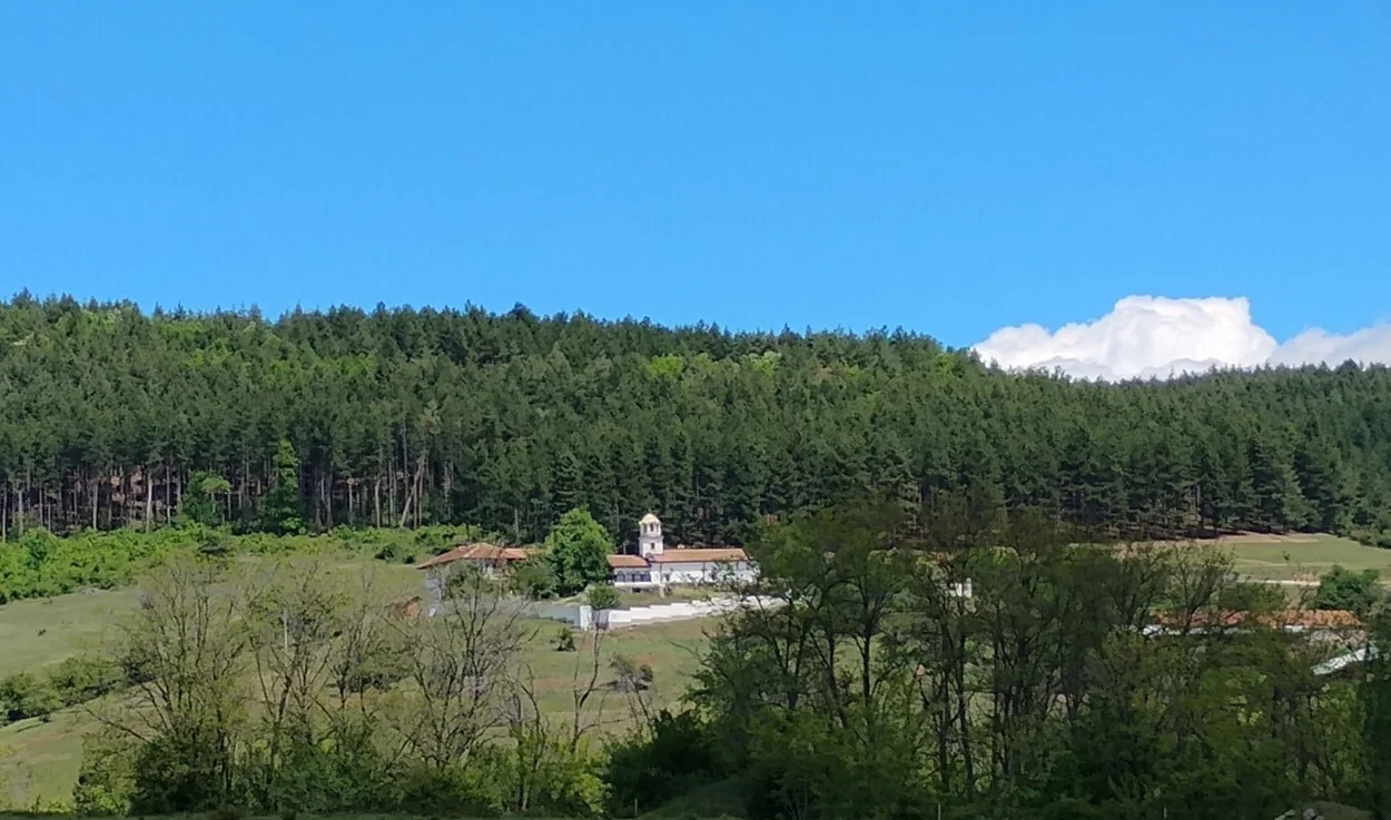 Балшенски манастир „Св. Теодор Стратилат“