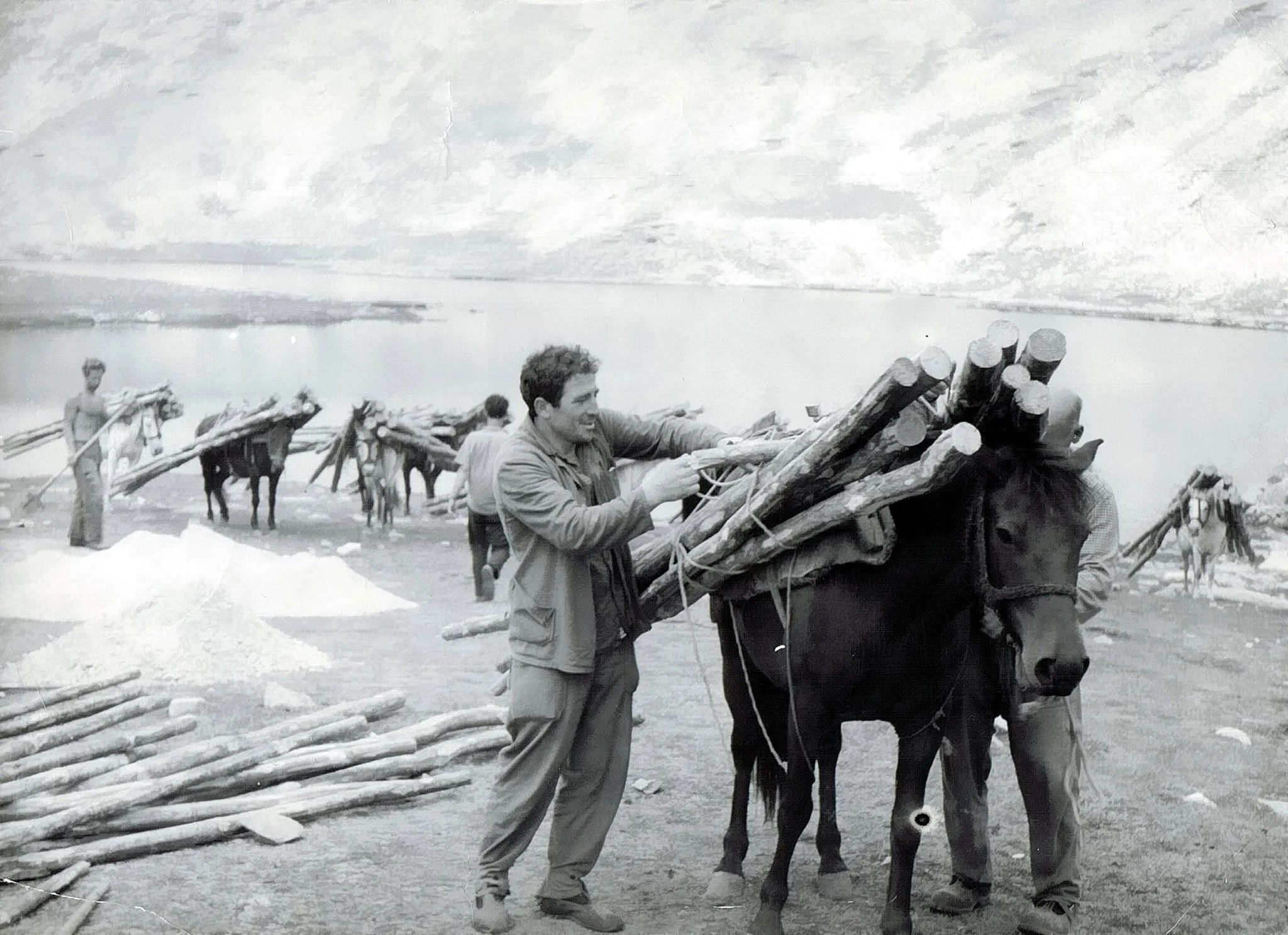Историята на заслон „Тевно езеро“