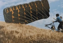 Първият полет с парапланер, Мьоси, 1978 г.